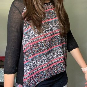 Floral Flowy Top with open back